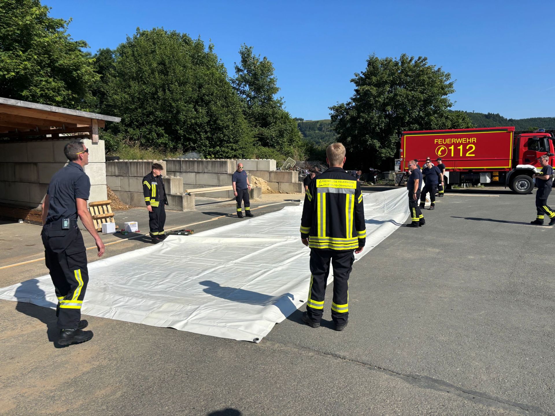 Der Kadaversammelpunkt in Eschenburg ist eingerichtet und einsatzbereit. Foto: Lahn-Dill-Kreis